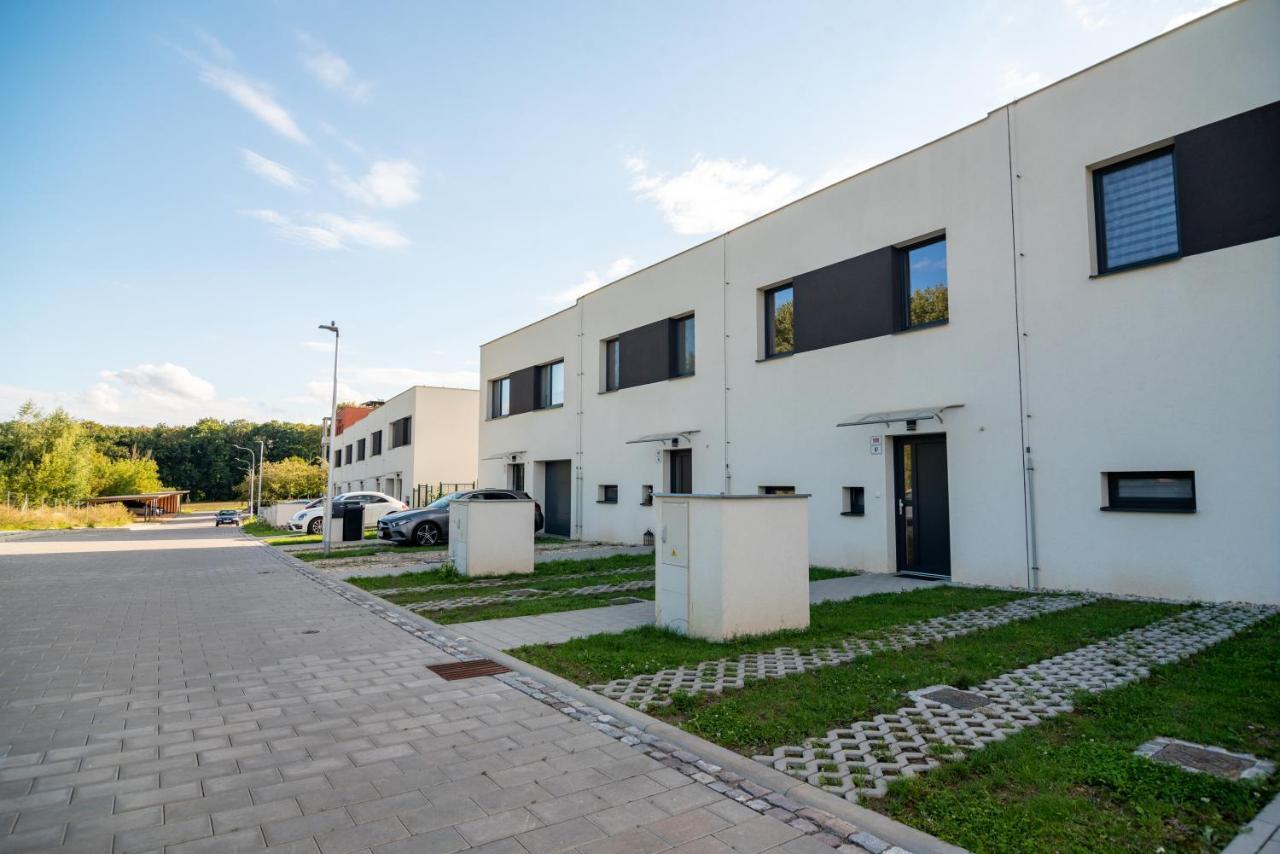 Vila 3 Bed Modern Family House In Mikulov Exteriér fotografie