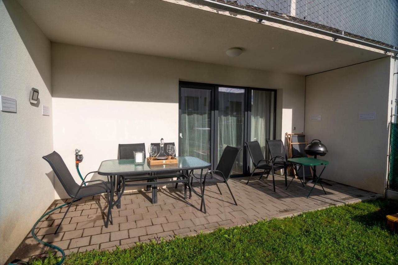 Vila 3 Bed Modern Family House In Mikulov Exteriér fotografie